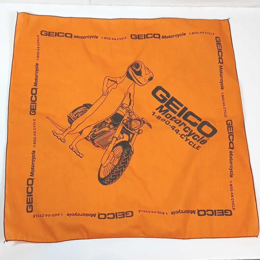 Geico gecko with Motorcycle Merch Bandana